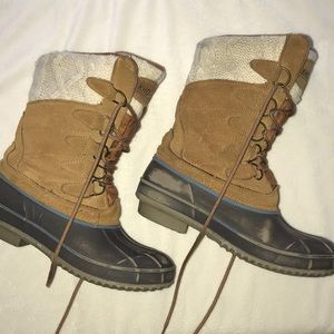 Khombu Boots Women’s Size 7
